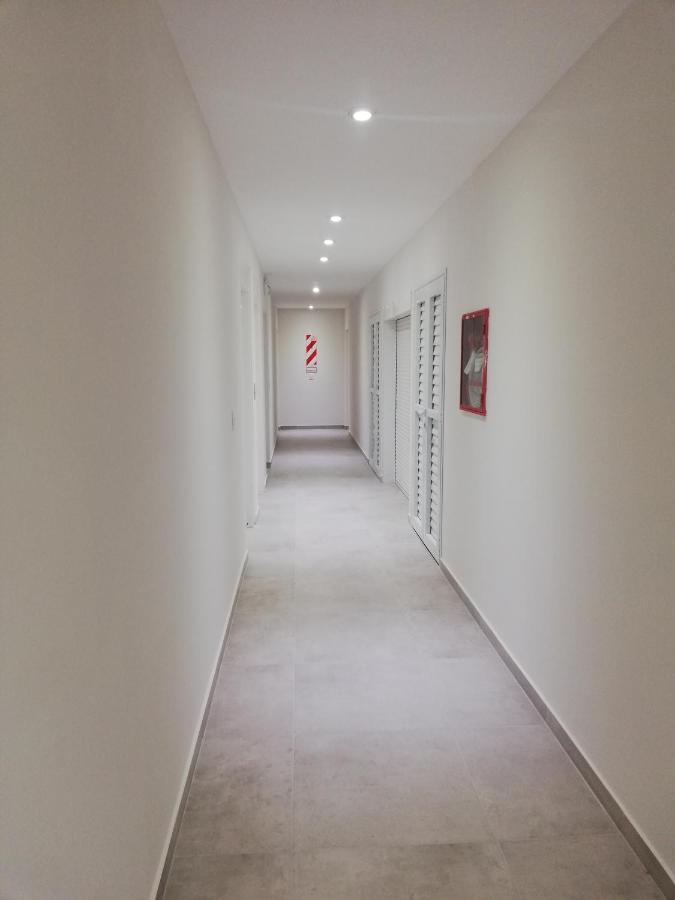 Aparthotel Cq Mitre Puerto Madryn Exterior foto
